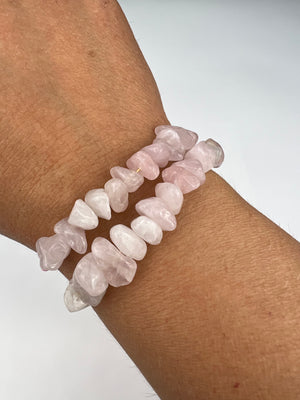 Rose quartz chip bracelet