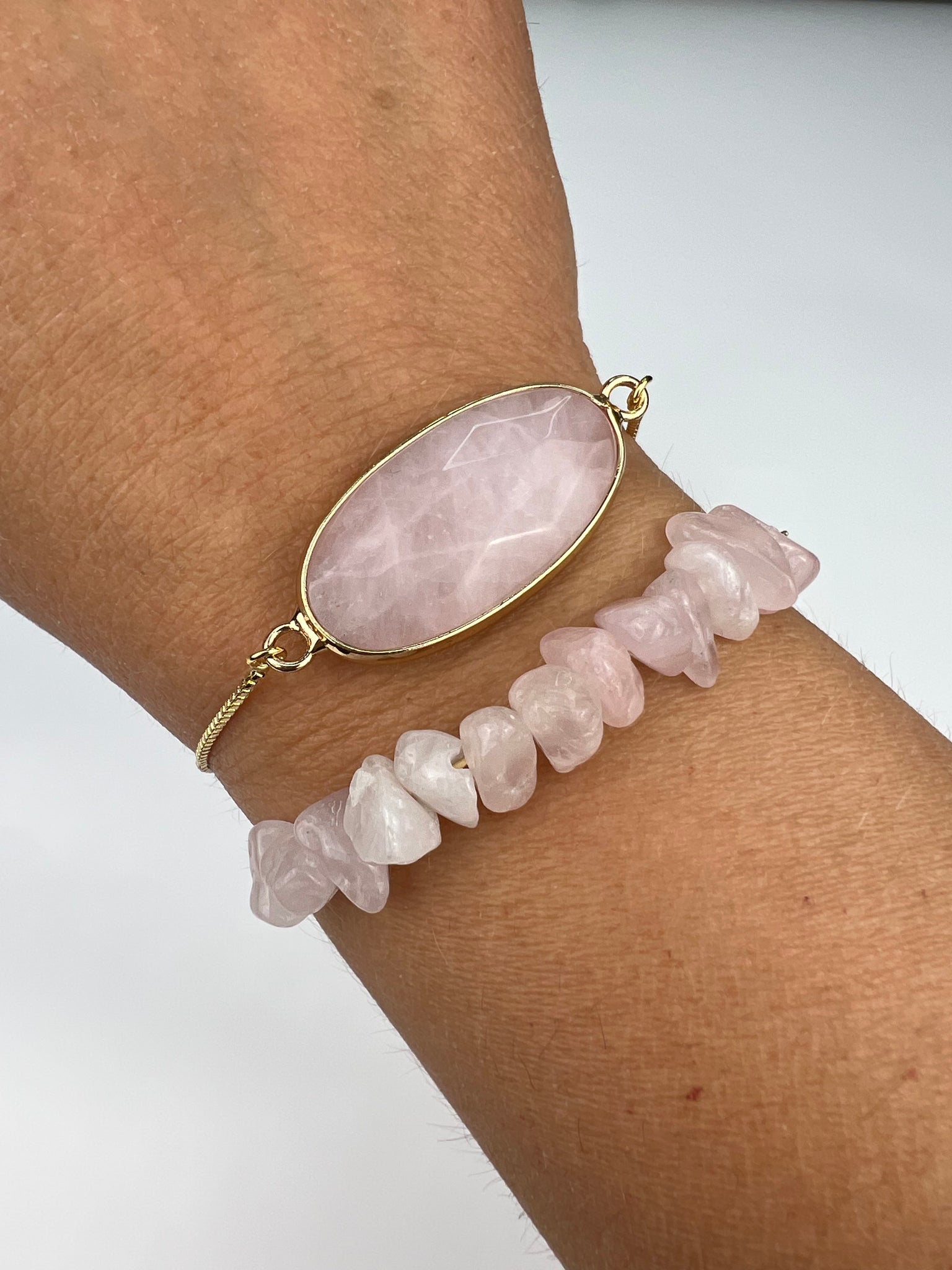 Rose quartz chip bracelet